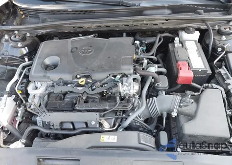 2021 Toyota Camry Le z USA, uszkodzony, nr VIN 4T1C11AK8MU582309